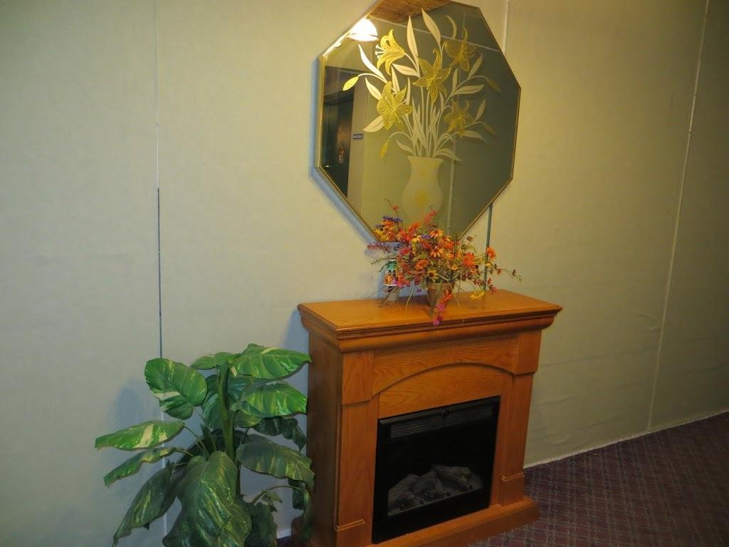 The Bluffs Inn & Suites Decorah Ngoại thất bức ảnh